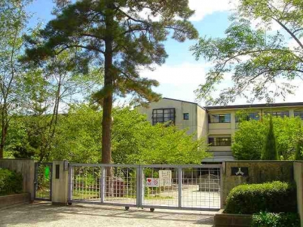 甲陵中学校１