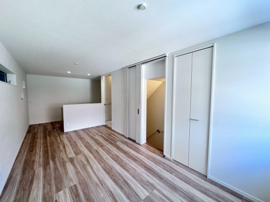 LINE_ALBUM_下沢通2丁目_250923_32