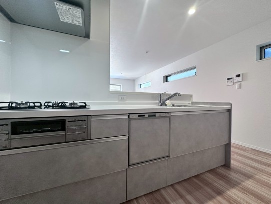 LINE_ALBUM_下沢通2丁目_250923_37